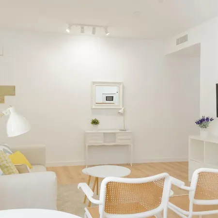 Deluxe La Trinidad Апартаменты